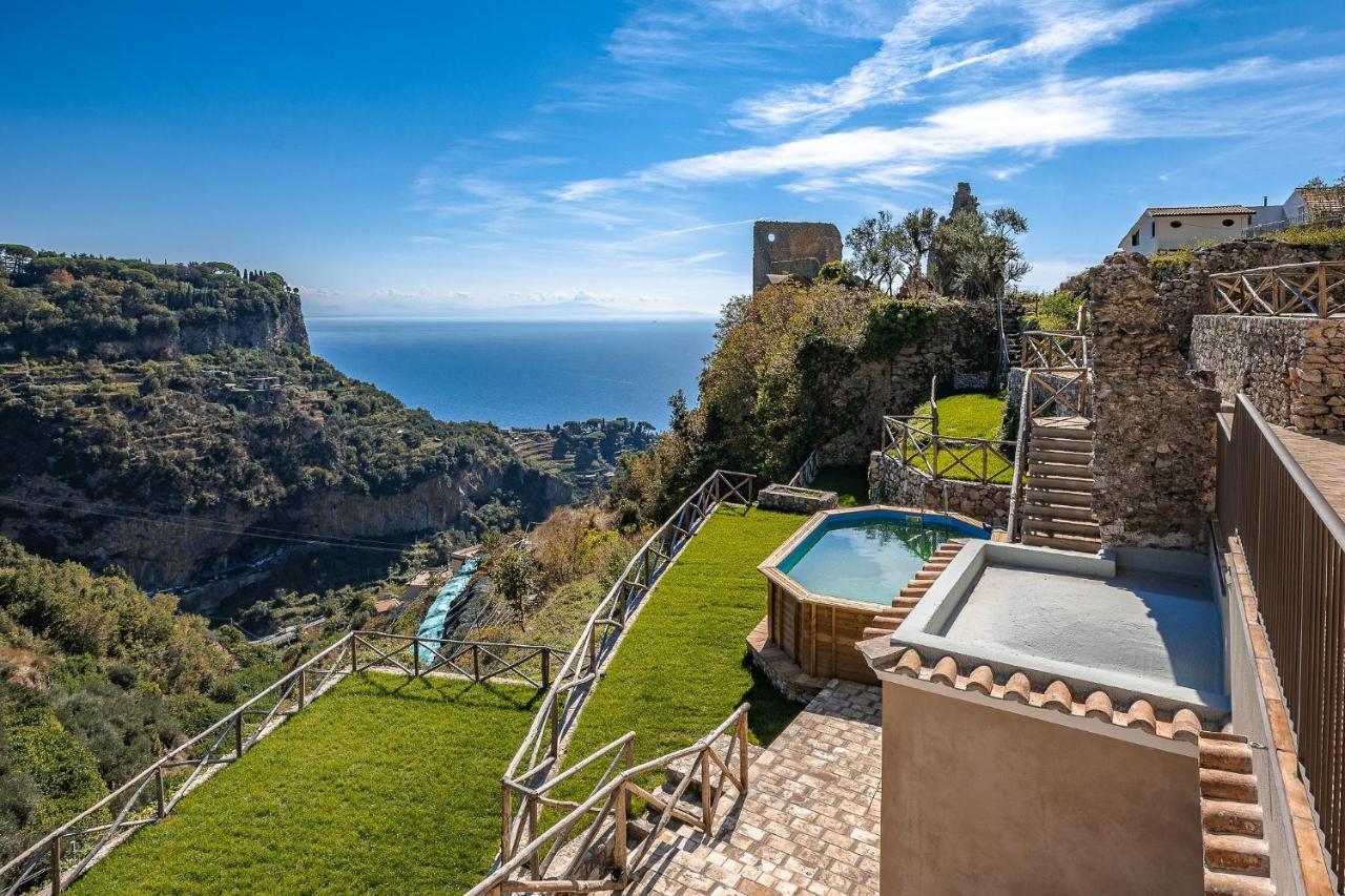 Villa Ami Скала Екстериор снимка